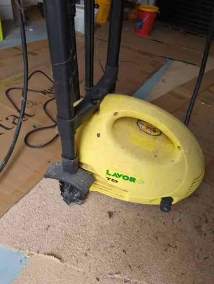 Photo of free Pressure washer (IG4) #2