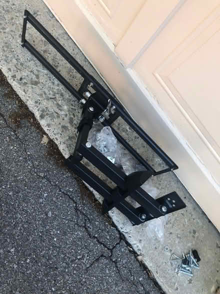 Photo of free tv wall support, Cooksville (l5b) #1