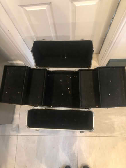 Photo of free Craft or makeup chest (Cavendish DE23) #2