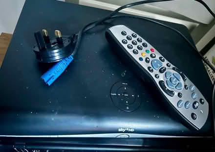 Photo of free Sky HD box and remote (Driffield, YO25) #1