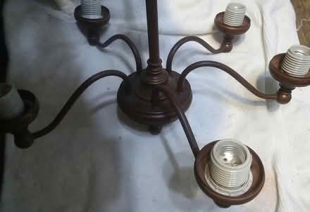 Photo of free Electric chandelier--needs a plug (Sharon hill, PA) #3