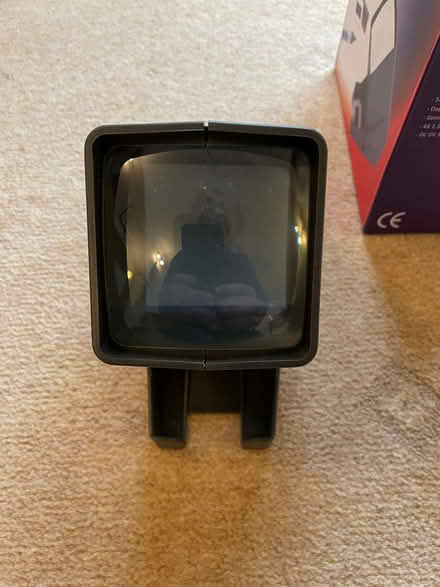 Photo of free Slide viewer (Barwick-in-Elmet LS15) #2