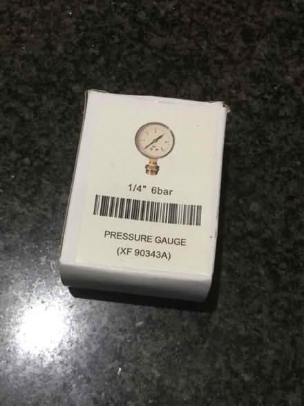 Photo of free Pressure gauge 6 bar 1/4 inch (North Ascot SL5) #1