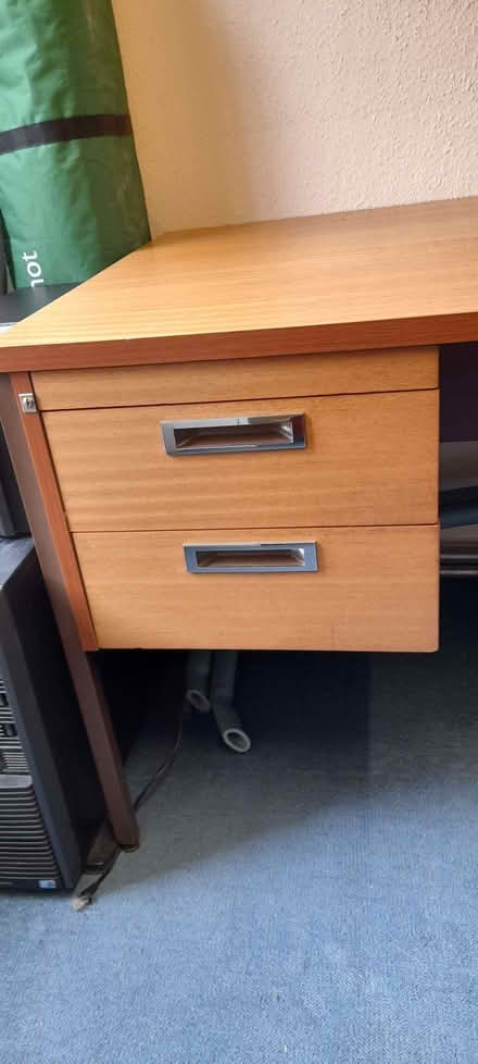 Photo of free Office Desk (Chapel Allerton LS7) #4