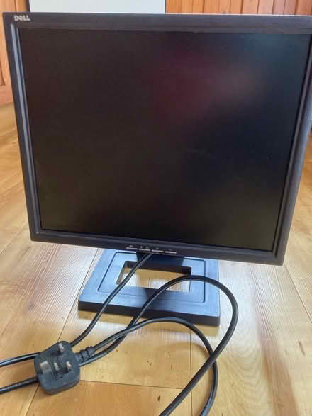 Photo of free Small computer monitor (Eastbourne BN21) #1