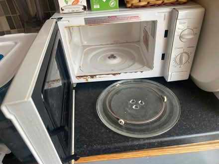 Photo of microwave oven (Southsea, Portsmouth) #1