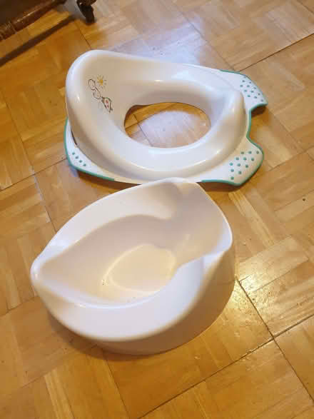 Photo of free Potty and training toilet seat (Broadstone BH18) #1