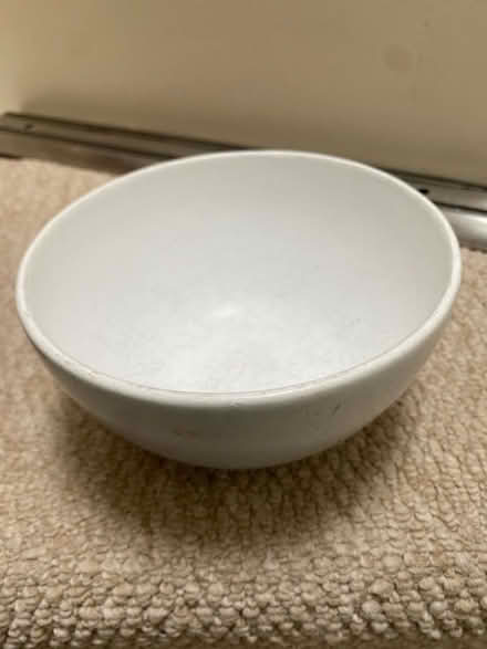 Photo of free X4 cereal bowls (Blacklands TN34) #1