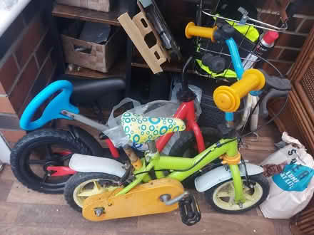 Photo of free Balance bike and little bike (Battle Hill NE28) #1