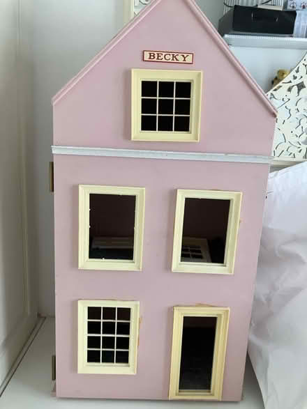 Photo of free Dolls house x2 (RM2) #2