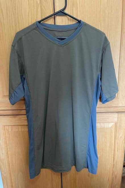 Photo of free Columbia men’s large sport shirt (West Hartford) #1