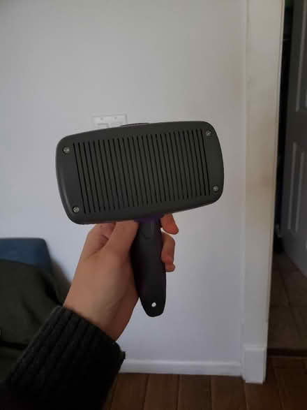 Photo of free Retractable Pet Brush (Bayonne, NJ) #1