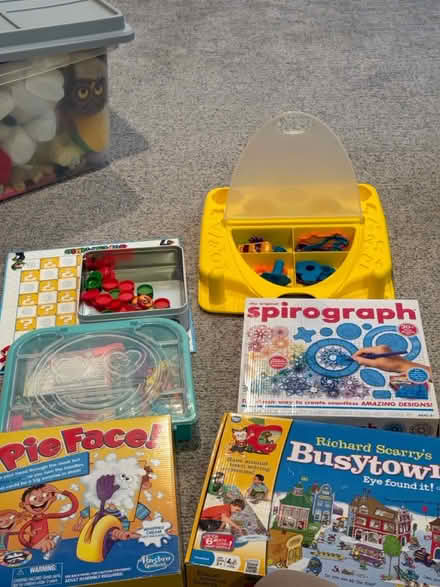 Photo of free Gently used toys with all parts (North Center - Riverview) #4