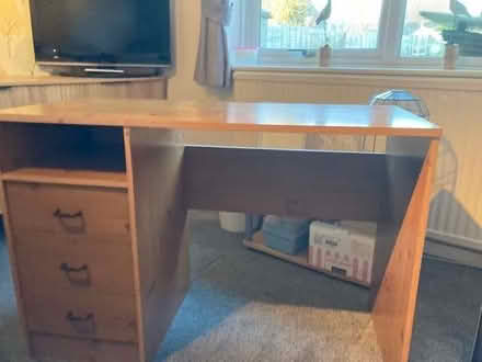 Photo of free Desk (Eye) #1