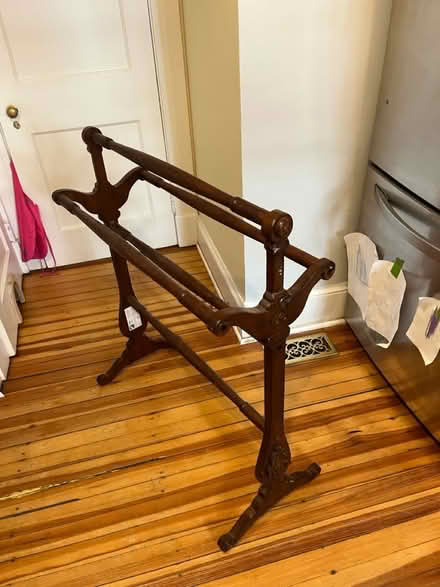 Photo of free Wooden Quilt hanger (Roland park/Evergreen) #2