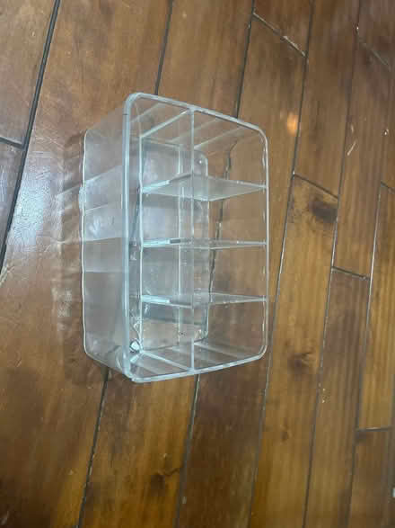 Photo of free Clear makeup organizer (chinatown) #1