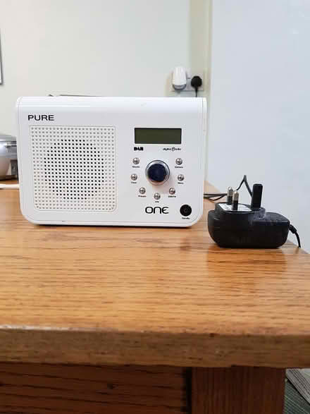 Photo of free Old radio (Ledbury, HR8) #1