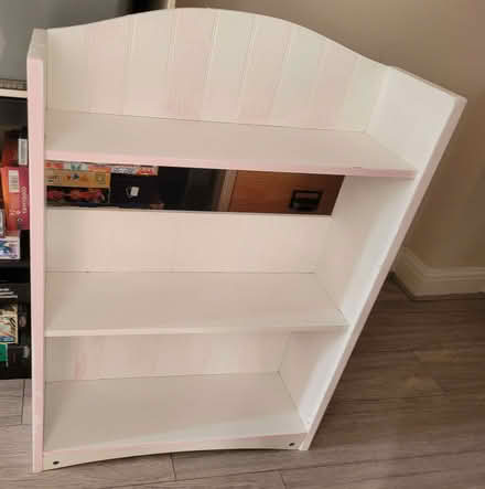 Photo of free Three shelf child's bookcase white (Fort Pitt ME1) #1