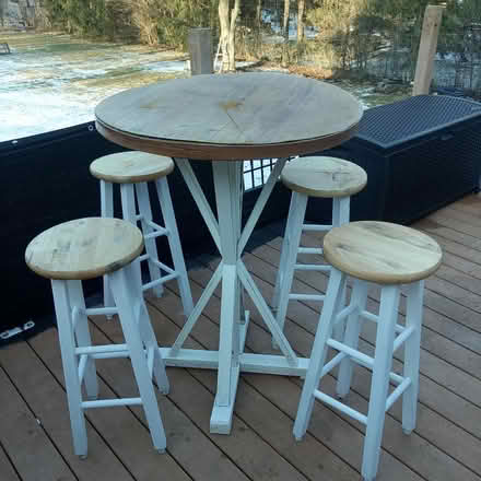 Photo of free Farmhouse Bar Dining Set N Repair (Near Mooseheart 60510) #1