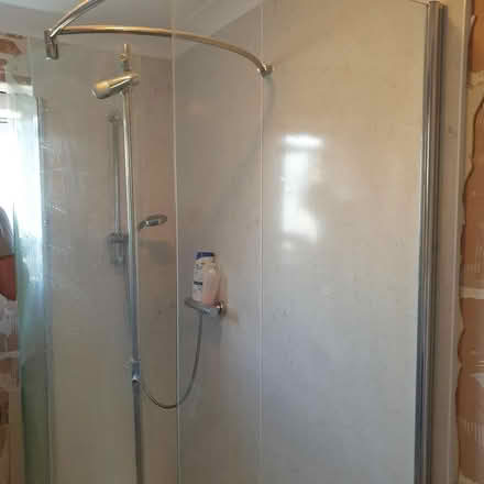 Photo of free aqualisse shower tray plus fittings (seaton EX12) #4