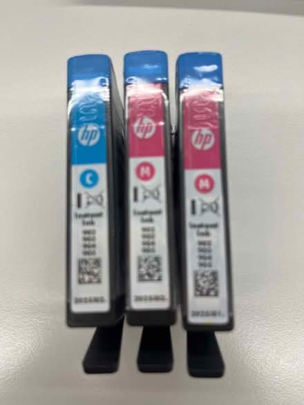 Photo of free HP ink cartridges - 902/903/904/905 (cyan and magenta) (Selhurst SE25) #1