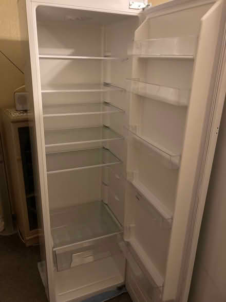 Photo of free Large Integrated Fridge (CT1) #1