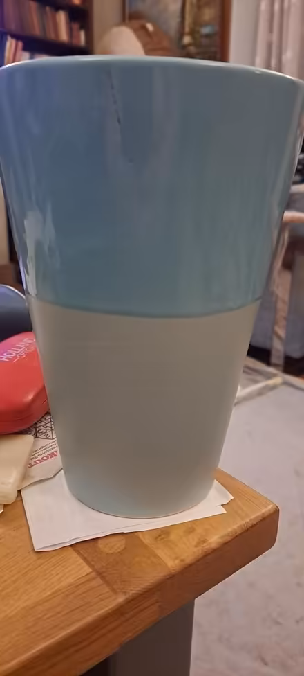 Photo of free 2 x Tone Blue Vase (WR14 Malvern Link) #1