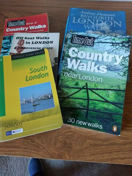 Photo of free Books for walkers (Southborough TN4) #1
