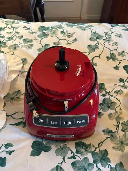 Photo of free KitchenAid Food Processor parts (Richardson, TX) #3