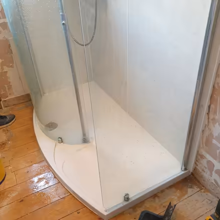 Photo of free Large shower Tray Plus Fittings (Seaton EX12) #1