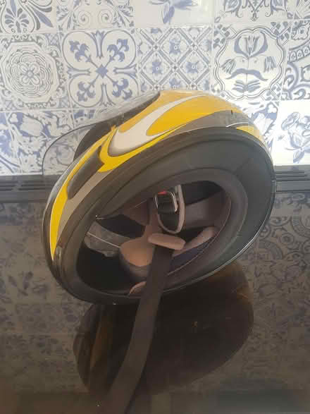 Photo of free old motorbike helmet defective (Sandy) #2