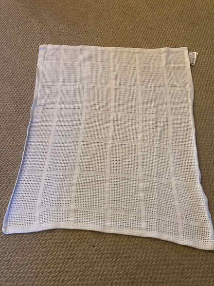 Photo of free White cellular blanket (Whitemans Green RH17) #1