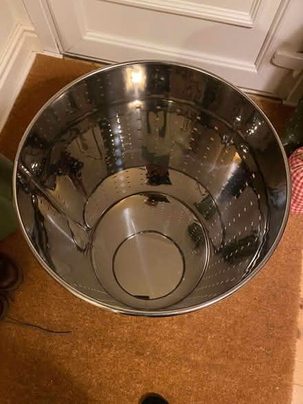 Photo of free Washing Basket (Hockley Port B18) #2