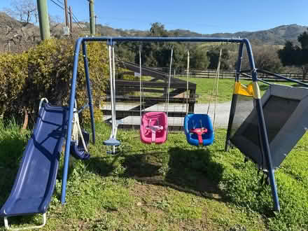 Photo of free Children’s swingset (Morgan Hill) #1