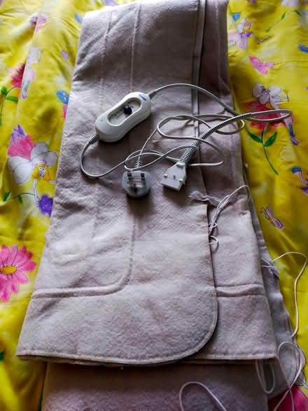 Photo of free Electric blanket (Oswestry) #1