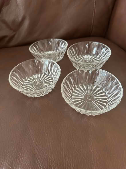 Photo of free 4 x Vintage Glass Bowls (Warfield RG12) #1