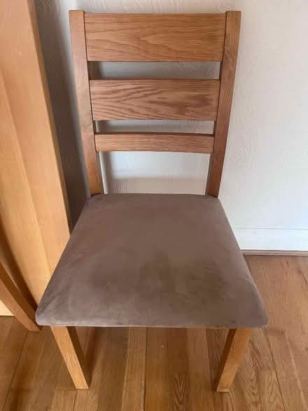 Photo of free Extending dining table and 4 dining chairs (Deepdale PR1) #2