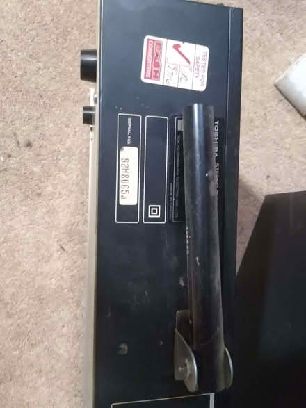 Photo of free Toshiba AM/FM tuner (Kings Sutton OX17) #4