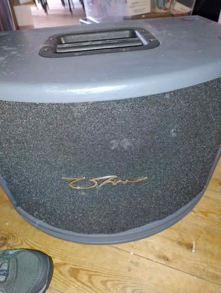 Photo of free PA speaker - large (Llandudno LL30) #1