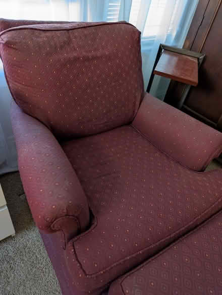 Photo of free Arm chair and ottoman (Grandview Heights) #2