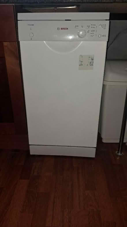 Photo of free Bosch Slimline Dishwasher (Bramley LS13) #1