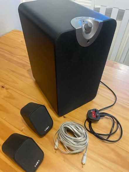 Photo of free AE speakers (LS27, Churwell) #1