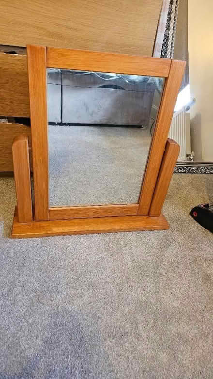 Photo of free Mirror (Catherine Cross WS10) #1