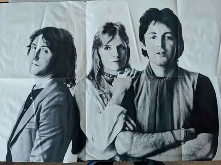 Photo of free Beatles & McCartney Souvenir Prog (Near Roosevelt and Alameda) #4