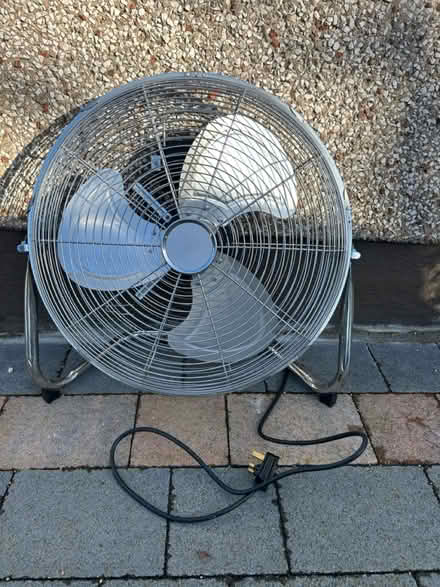 Photo of free Fan heavy duty (Rochestown Co Cork) #1