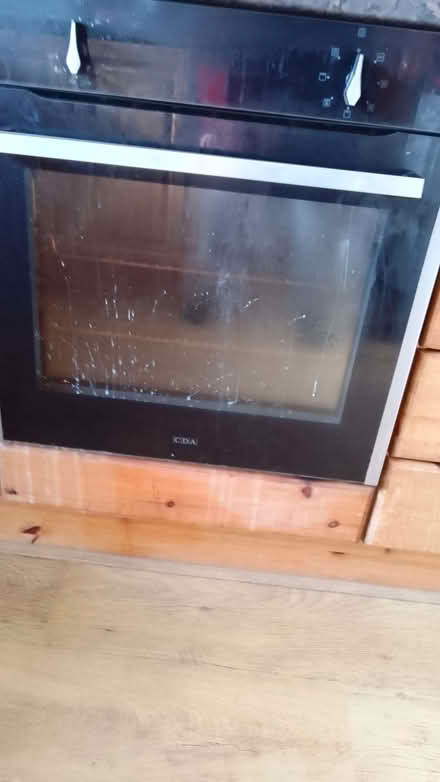 Photo of free Single oven - needs new element (Crookes S10) #1