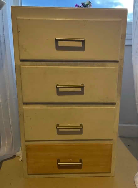 Photo of free Small Chest of Drawers (G43 Pollokshaws) #1