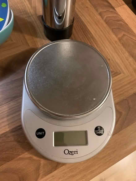 Photo of free Kitchen scale and pots (Garston L19) #1