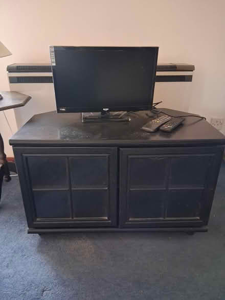 Photo of free TV Cabinet (erith da8) #1