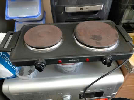 Photo of free Electric dual plate hob (Kingsmoor CM18) #2